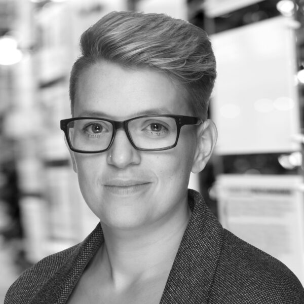 Porträttfoto av Anna Broeders för 100-listan