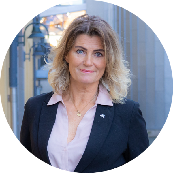 Eva Hartzell, ansvarig för medlemsrelationer. Hon tar han om alla som är, och vill bli medlem i Handelskammaren.