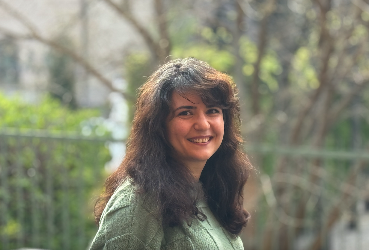 photo of a woman - Asreen Rostami